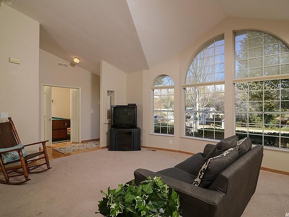 4th image of 4711 Quad Ct