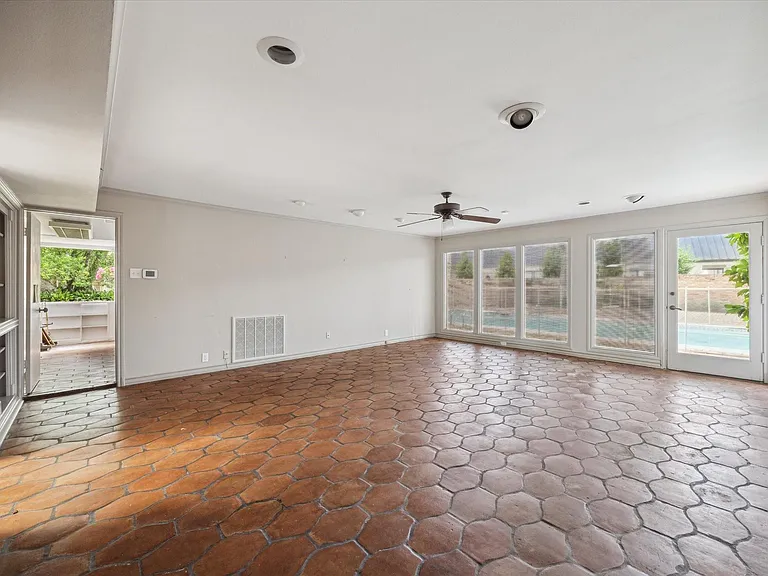 626 Rocky River Rd — Photo 21