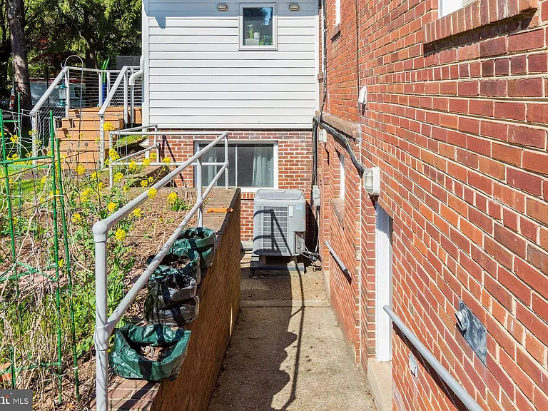 3640 Everett St NW — Photo 25