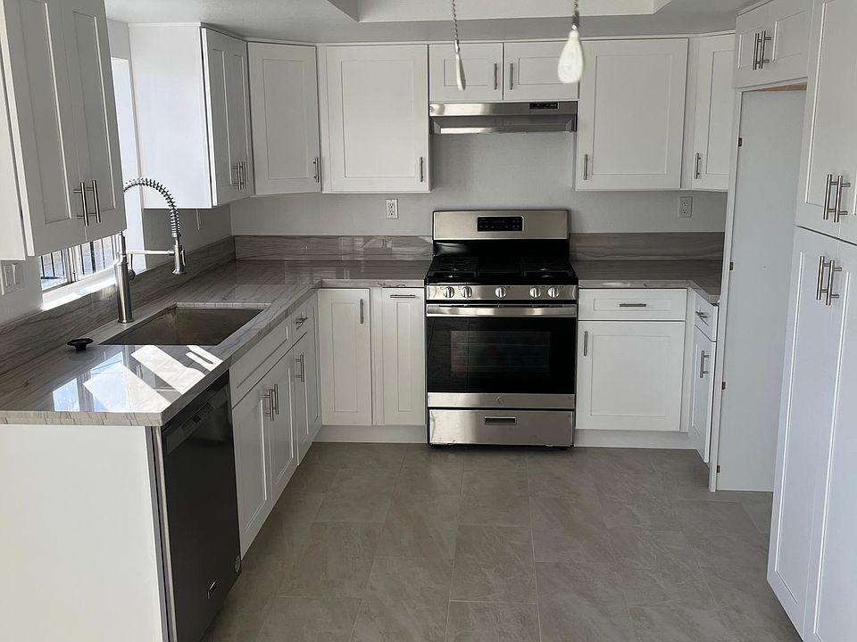 New remodeled kitchen.