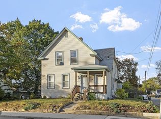 284 Mechanic St, Leominster, MA 01453