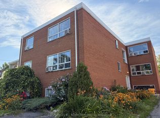 13 Queen St #1, Barrie, ON L4M 1Y9