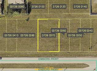 1813 Embers Pkwy W, Cape Coral, FL 33993