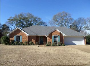 105 Sunnycrest Dr, Ridgeland, MS 39157