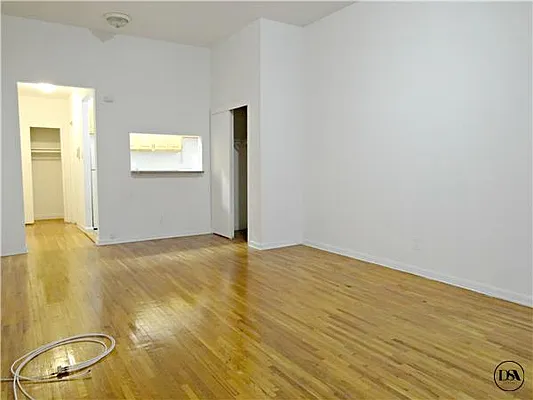 Rented by DSA Realty | media 21