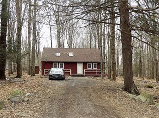546 Parkwood Dr, Lake Ariel, PA 18436