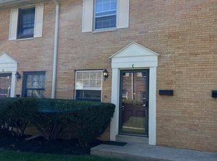 5742 Pine Tree St W APT C, Columbus, OH 43229