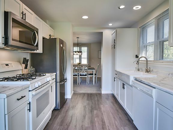 5th image of 412 Prospect Ave