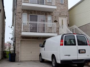 6011 Jefferson St, West New York, NJ 07093