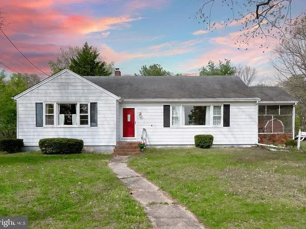 309 N 4th St, Hammonton, NJ 08037