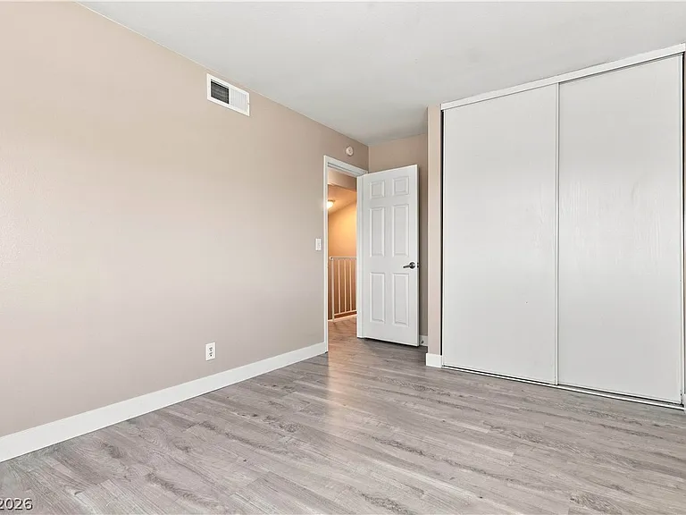 4815 Castle Rock Ct — Photo 24