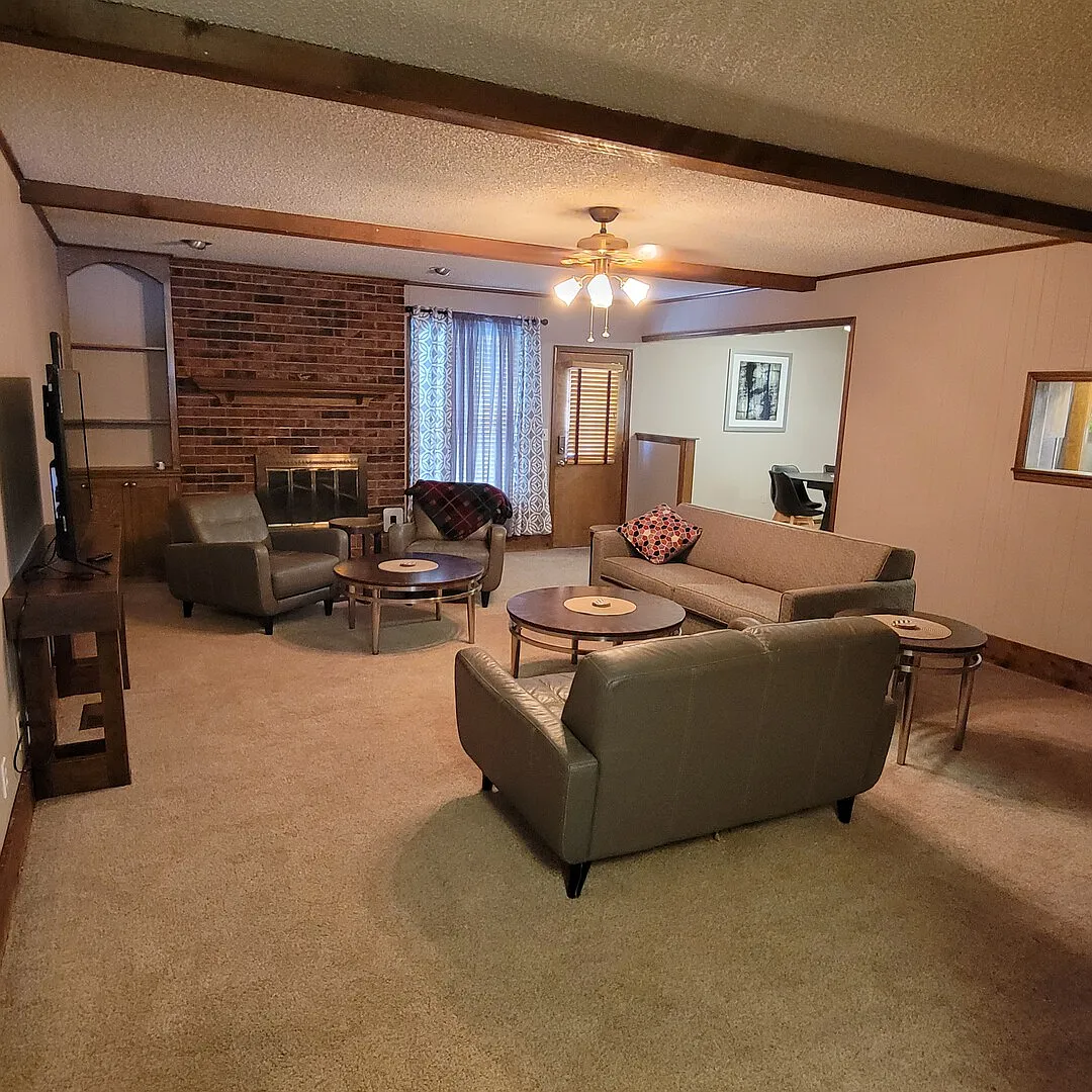 Desirable South Tulsa — Photo 1