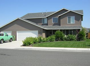 8615 Cord Dr, Pasco, WA 99301