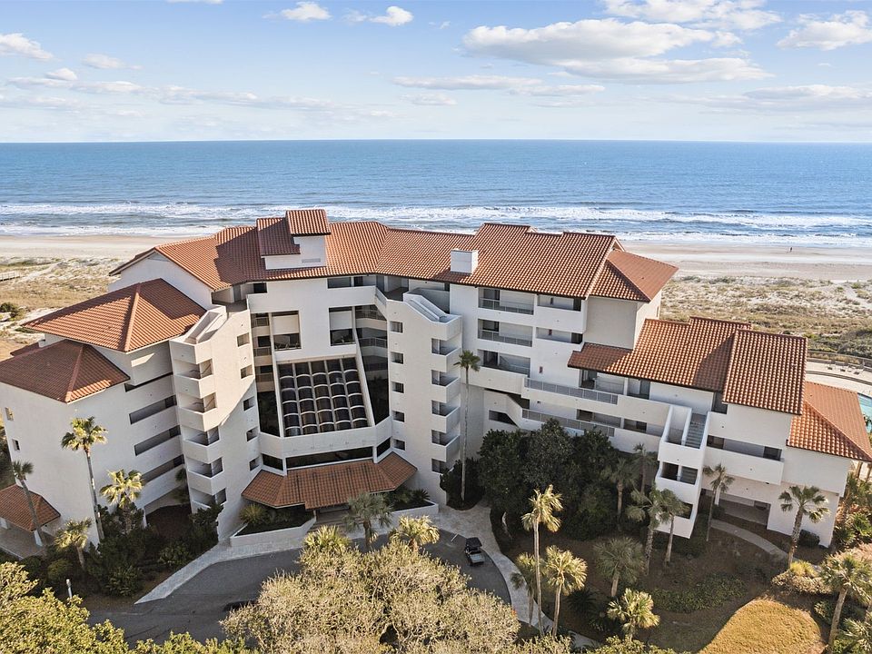 1st image of 264 Sandcastles Ct #243