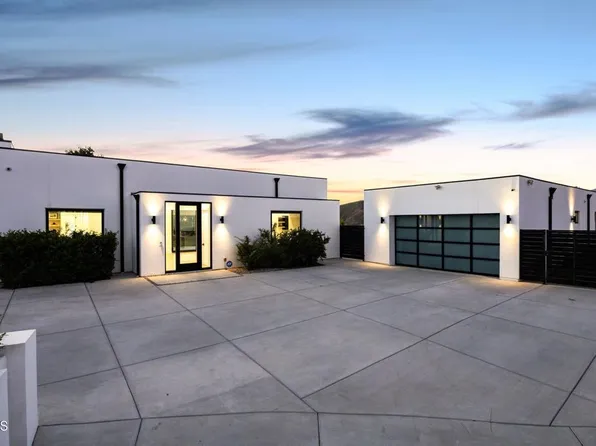 831 Skycrest Ct, Ventura, CA 93003