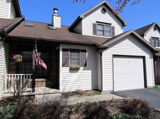 9 Sleepy Holw, Rochester, NY 14624