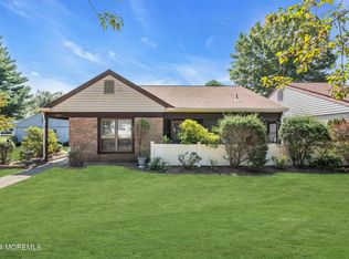 609A Devonshire Ln, Manchester, NJ 08759