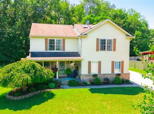 52657 Huntley Ave, New Baltimore, MI 48047