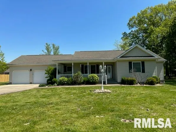 2300 Maria Dr, Herrin, IL 62948