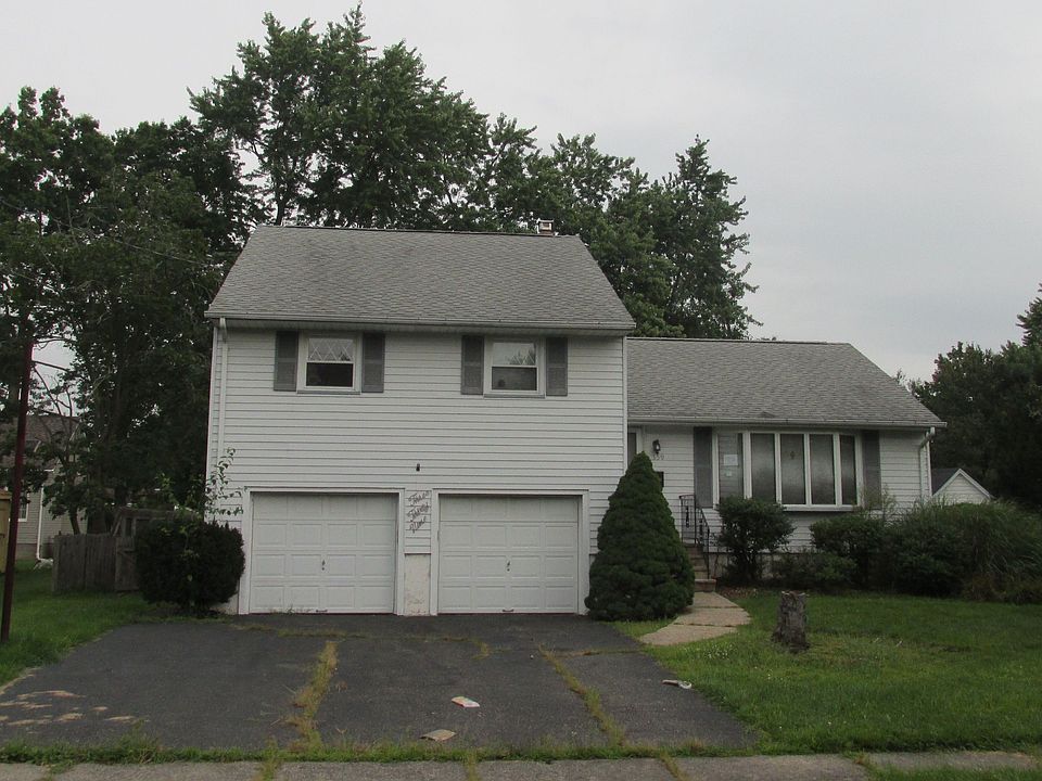 1st image of 339 Webster Dr