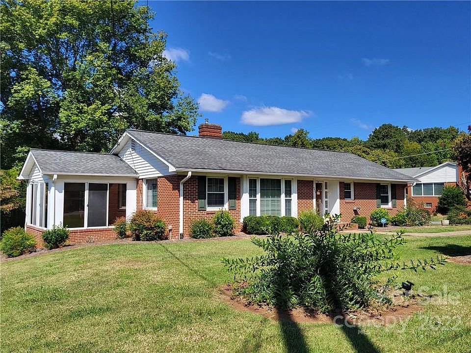 4437 Country Club Rd, Winston Salem, NC 27104 MLS 3910546 Zillow