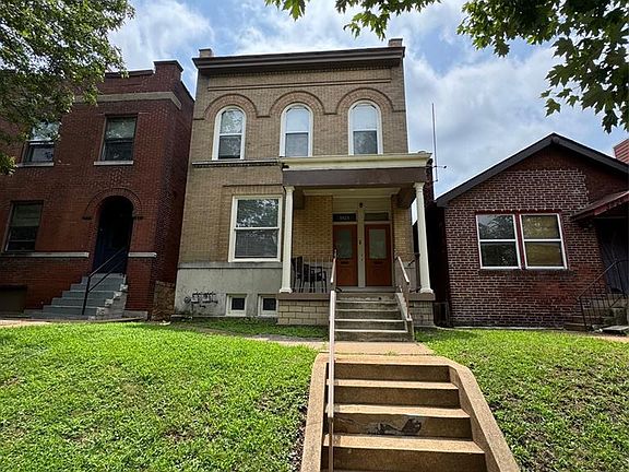 3rd image of 3824 Folsom Ave