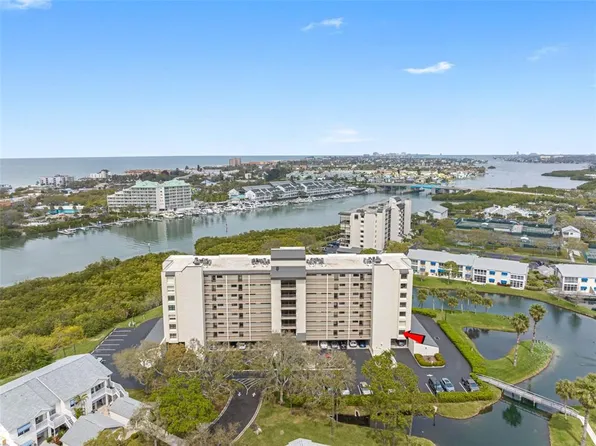11590 Shipwatch Dr APT 248, Largo, FL 33774