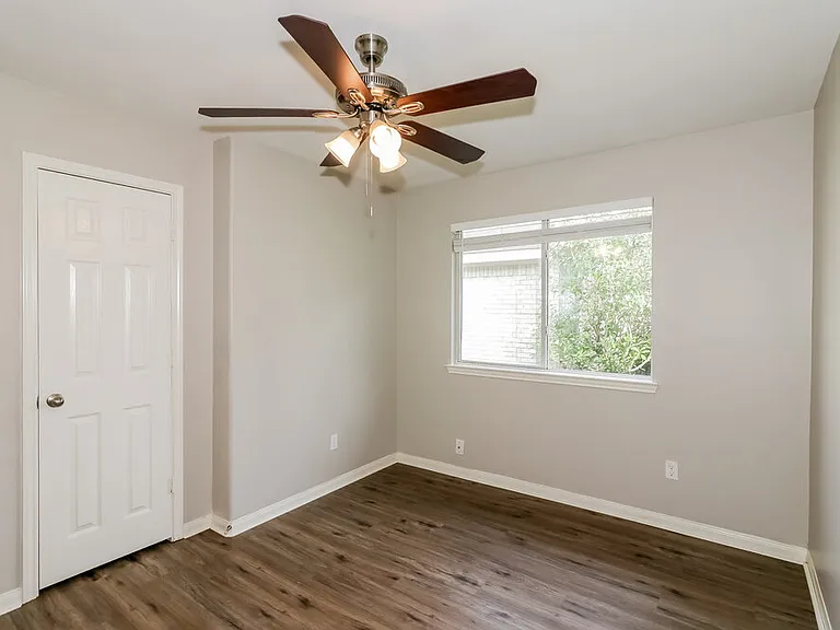25235 Clover Ranch Dr — Photo 14