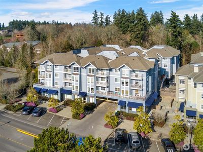 300 High School Road NE #325, Bainbridge Island, WA, 98110