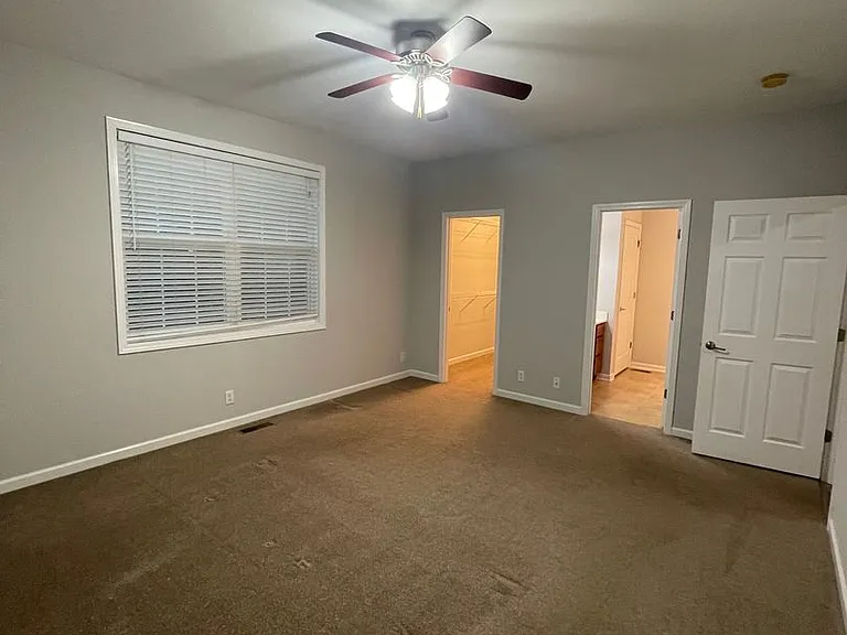 7920 Ellisville Ln — Photo 9