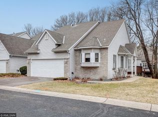 427 95th Ln NW, Coon Rapids, MN 55433