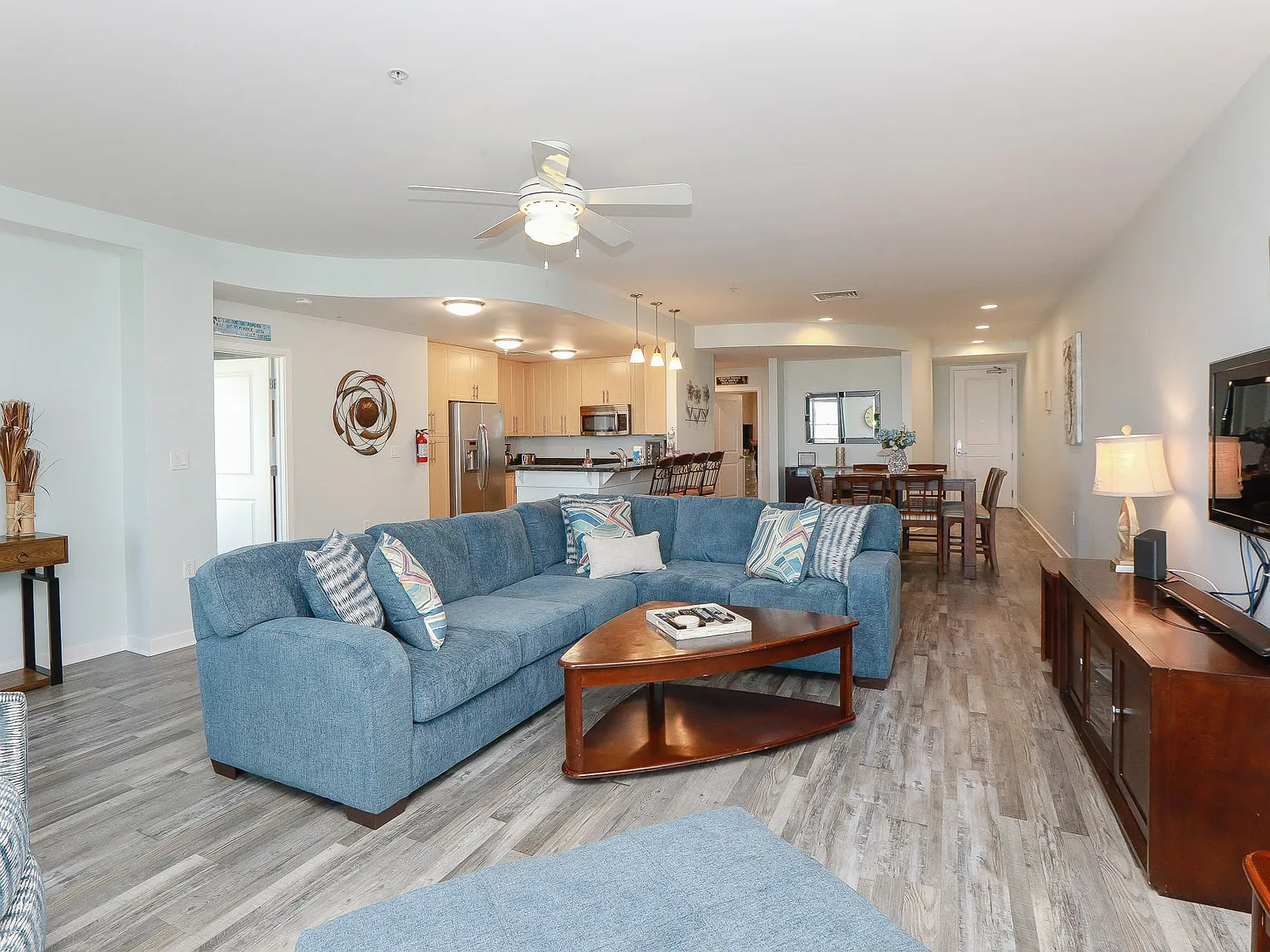 3 bed, 1782 sqft, $3,000 — Photo 2