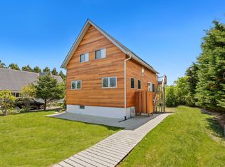 12 Leeton Rd, Amagansett, NY 11930