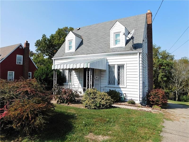1st image of 659 Riverview Dr