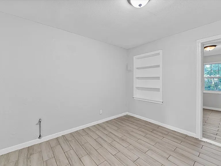 3233 New York Ave — Photo 25