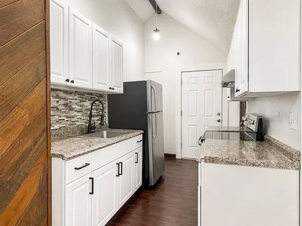 354 Lakewood Rd #4