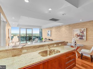 1881 N Nash St Unit 1706, Arlington, VA 22209