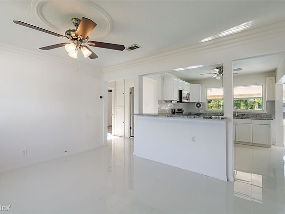 5th image of 4221R 58th Ave N