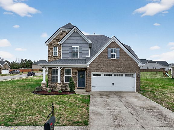 2nd image of 3527 Lantern Ln