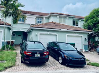 2211 Oakmont Dr, Riviera Beach, FL 33404