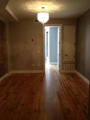 Rented by Full Time Management | media 23