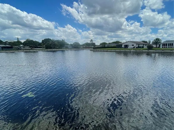9330 Lime Bay Blvd APT 315, Tamarac, FL 33321