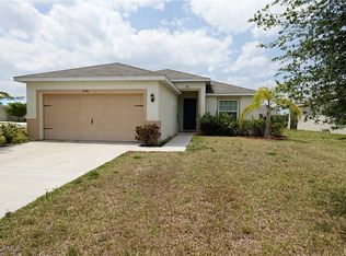 8350 Tortoise Isle Ct, Lehigh Acres, FL 33972