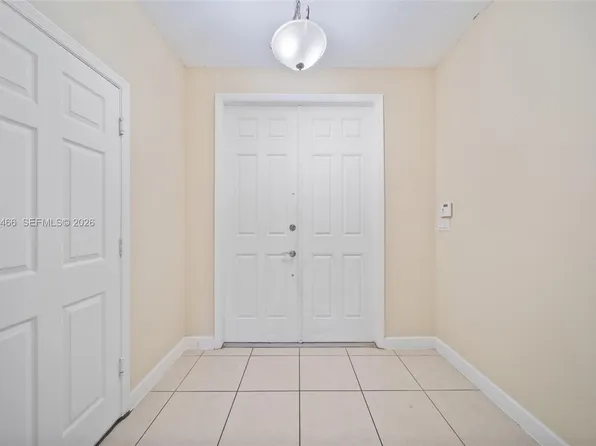 3641 NE 4th St, Homestead, FL 33033