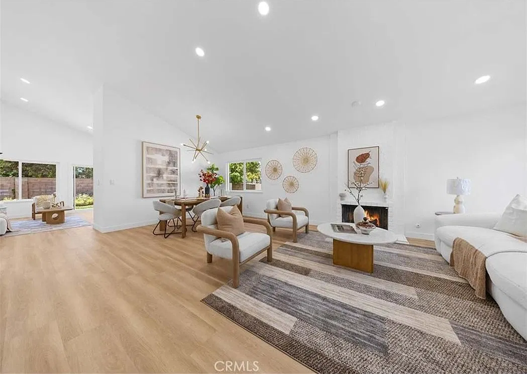 4 bed, 1644 sqft, $2,550 — Photo 3