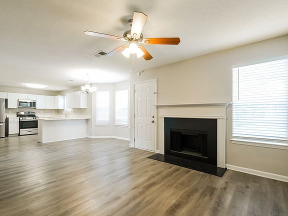 4th image of 4585 Osprey Ln