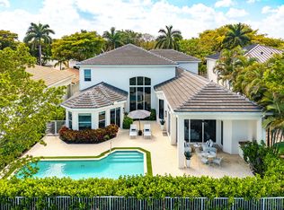 16032 Bristol Isle Way, Delray Beach, FL 33446