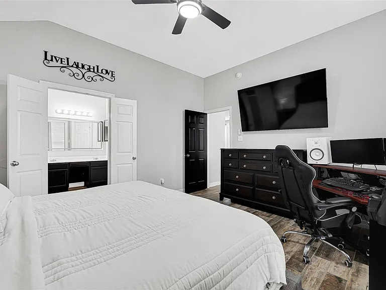 174 Horn Ct — Photo 13