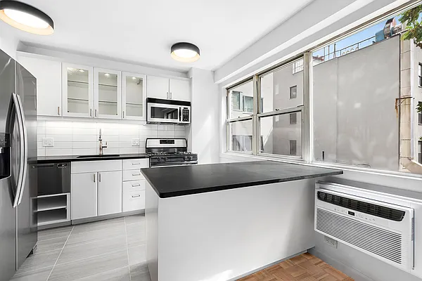 Sold by Compass | media 1