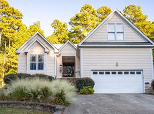 8104 Last Oak Ct, Raleigh, NC 27613